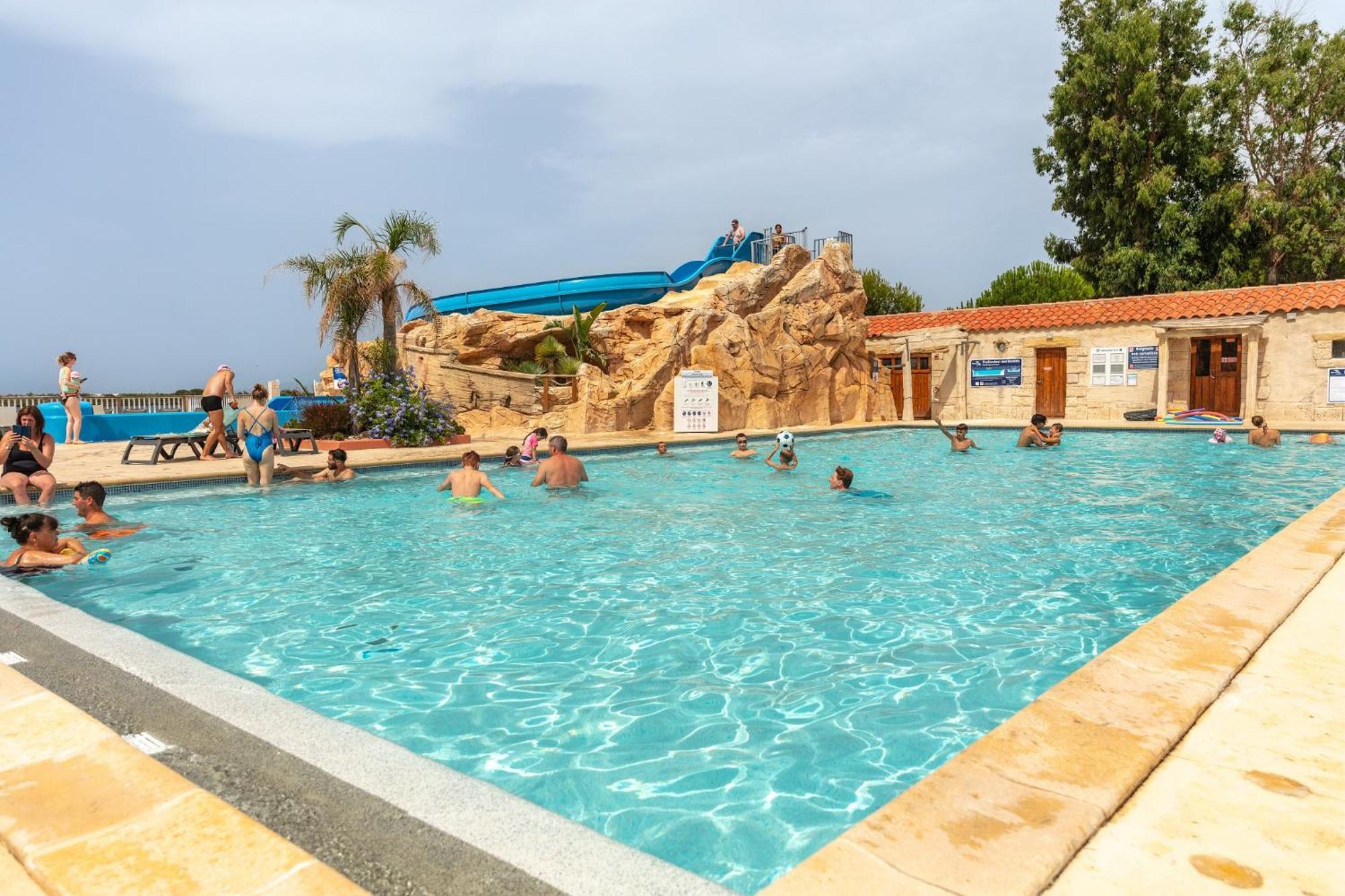 Camping La Presqu'Ile Du Barcares 르발카레스 외부 사진